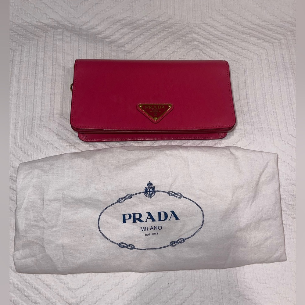 Pink Prada wallet on chain